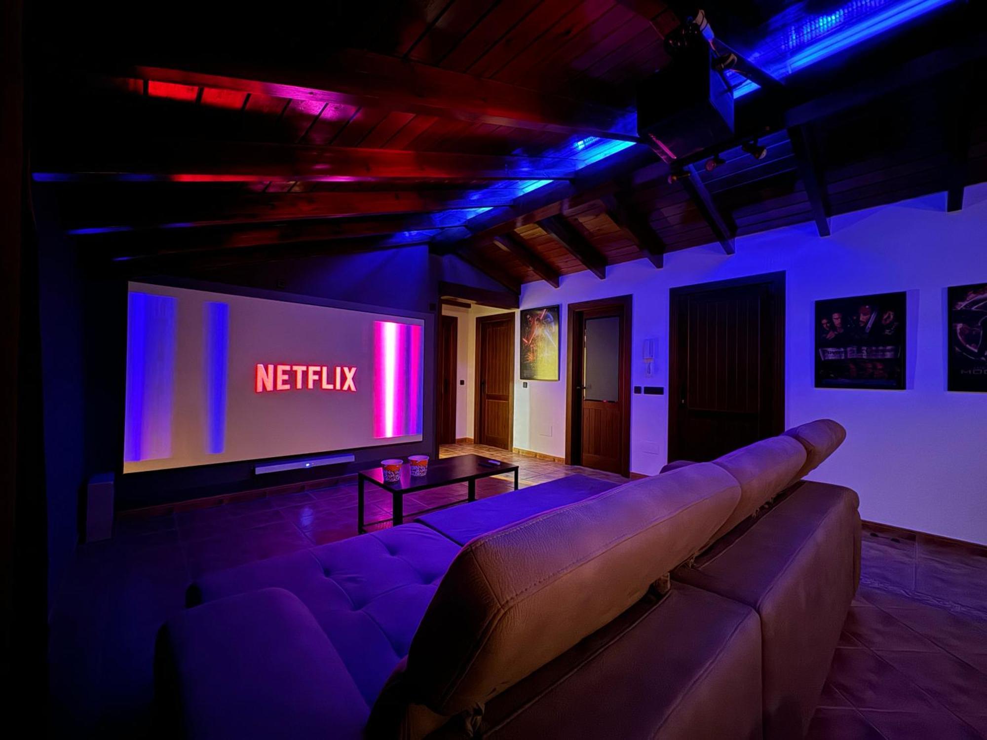 Chalet El Parral - Piscina Y Sala De Cine Малага Екстериор снимка